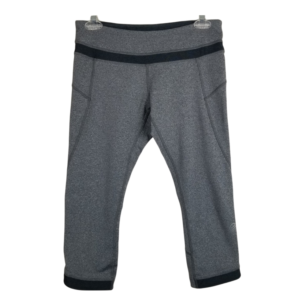 MPG Small Gray Capri Leggings
